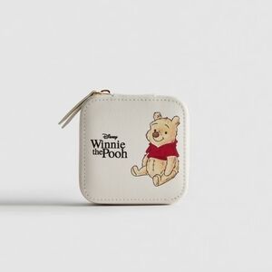 Disney’s Winnie The Pooh Travel Jewelry Box, Small, Zip Around, Primark